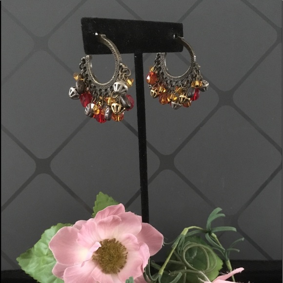 Vintage  BoHo Hoop Pierced Earrings - Picture 2 of 3